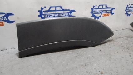 Запчасть накладка крыла задняя левая Chevrolet Niva 2011