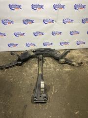 Подрамник Nissan Sunny 2001