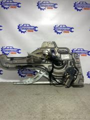 Фото запчасти стеклоподъемник задний левый Hyundai Trajet 2001 Б/У запчасть Запчасть стеклоподъемник задний левый Hyundai Trajet 2001