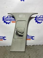 Запчасть накладка на стойку правая Ford Focus 2005