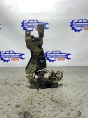 Фото запчасти замок двери задний правый Toyota Sprinter Marino 1996 Б/У запчасть Запчасть замок двери задний правый Toyota Sprinter Marino 1996