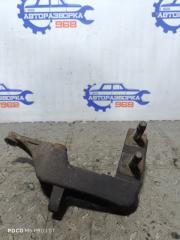 Фото запчасти кронштейн двигателя правый Kia Shuma Б/У запчасть Запчасть кронштейн двигателя правый Kia Shuma