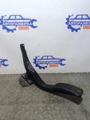 Запчасть педаль газа Renault Logan