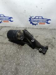 Запчасть кронштейн масляного фильтра Peugeot 406 2001