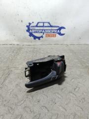 Внутренняя ручка двери правая Nissan Primera 1996 P11 SR20 806702F002 Б/У