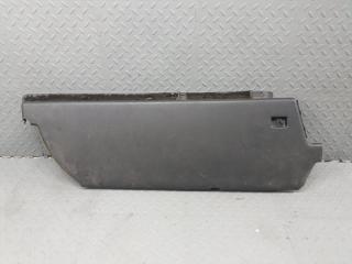 Фото запчасти обшивка багажника правая Land Rover Range Rover Б/У запчасть Запчасть обшивка багажника правая Land Rover Range Rover