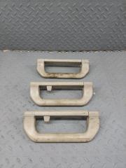 Фото запчасти ручки потолочные Land Rover Range Rover Б/У запчасть Запчасть ручки потолочные Land Rover Range Rover