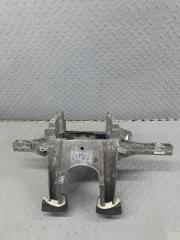 Запчасть кронштейн Volvo S80 2007