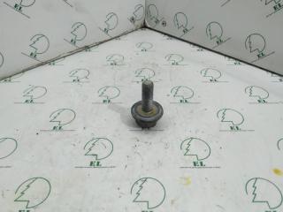 Болт шкива коленвала NISSAN