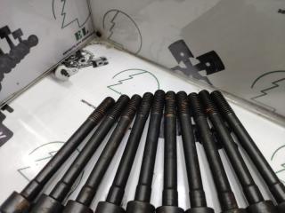 Болт головки блока цилиндров QG15DE