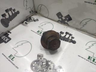 Запчасть болт шкива коленвала MERCEDES-BENZ