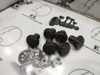 Запчасть болт маховика honda