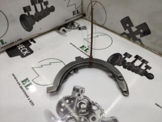 Запчасть полукольца коленвала MERCEDES-BENZ