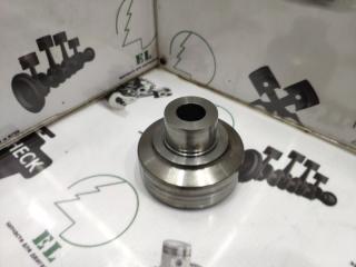 Запчасть ступица шкива коленвала Peugeot