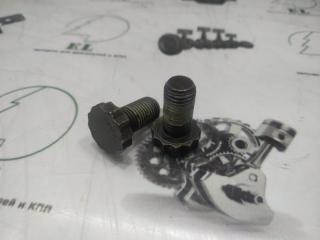 Фото запчасти болт маховика VOLVO контрактная запчасть Запчасть болт маховика VOLVO