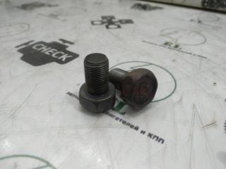 Запчасть болт маховика MAZDA