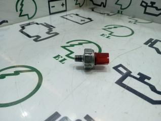 Запчасть датчик давления масла NISSAN