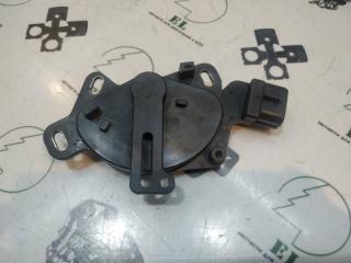 Запчасть селектор акпп NISSAN