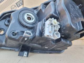 Фара передняя правая Escudo YD21S