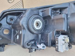 Фара передняя правая Escudo YD21S