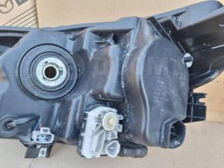 Фара передняя правая Escudo YD21S