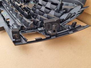 Решетка радиатора Kicks P15 HR12DE