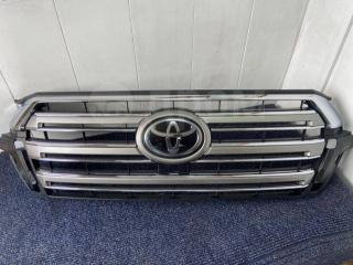 Решетка радиатора Toyota Land Cruiser