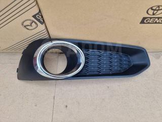 Запчасть накладка противотуманной фары правая Subaru Legacy