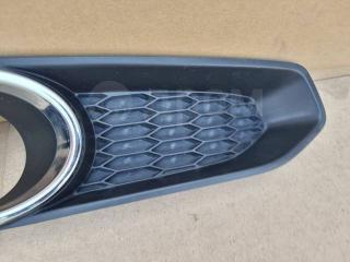 Накладка противотуманной фары правая Subaru Legacy BM5