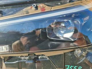 Фара передняя левая Prius MXWH60