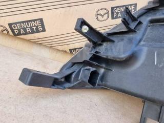 Фара правая Serena C26