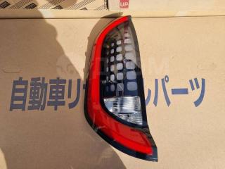 Стоп-сигнал левый Toyota Sienta