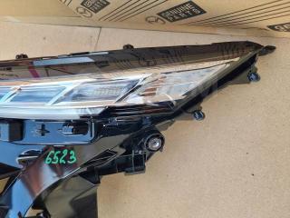 Фара левая Voxy ZWR90W