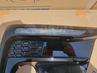 Накладка противотуманной фары правая WRX STI VA FA20F