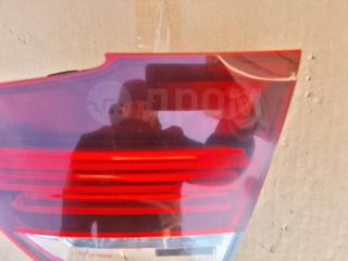 Стоп-сигнал правый Lexus LS460 USF40