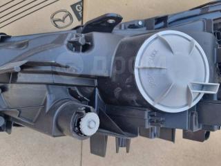 Фара передняя правая NX200 2014-2017 ZGZ10