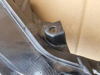 Фара правая eK B35A BR06