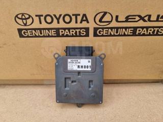 Блок управления фарой передний правый Toyota