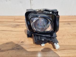 Запчасть блок управления фарой передний правый Toyota Crown 2015-2018