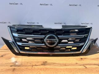 Решетка радиатора передняя Nissan Serena 2019-2022