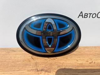 Запчасть эмблема передняя Toyota Camry 2017-2023