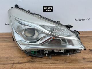 Фара галогеновая передняя правая Toyota Vitz 2014-2016