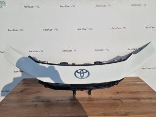 Решетка радиатора передняя Toyota Prius 2022-2024