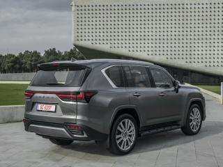 Запчасть стоп-сигнал задний правый Lexus LX600 2021-2024