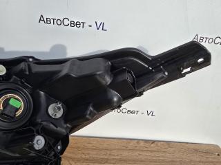 Фара галогеновая передняя правая Vezel 2018-2021 ( RU )