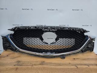 Решетка радиатора передняя Mazda CX-5 2017-2022