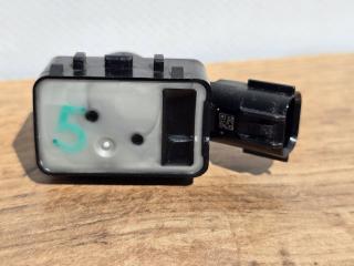 Датчик парковки передний Prius 2015-2023 ( XW50 )