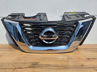 Запчасть решетка радиатора передняя Nissan X-Trail 2017-2022