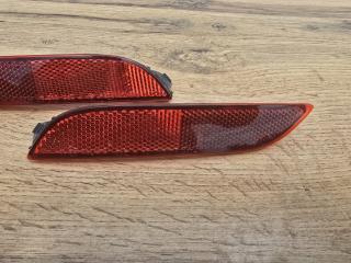 Катафот бампера задний Lexus RX350 TALA10