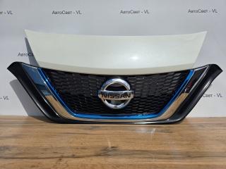Решетка радиатора передняя Nissan Note 2016-2020